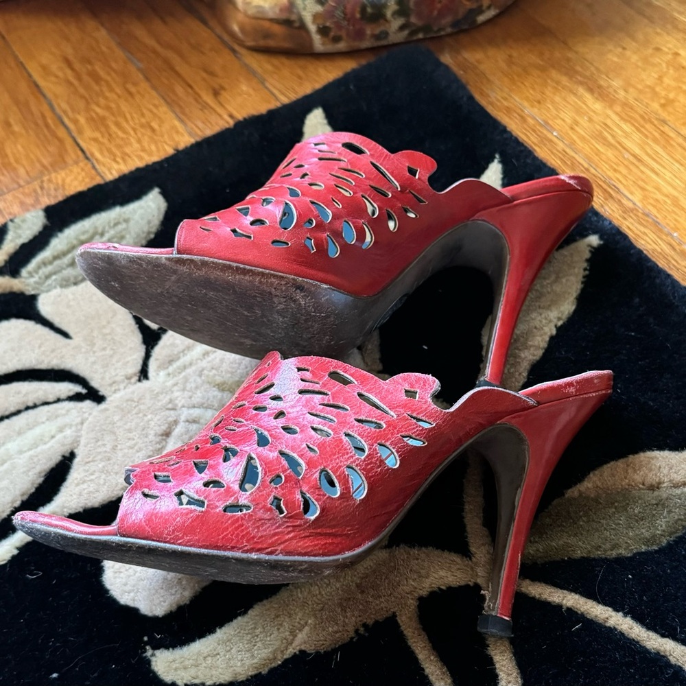 Tracy Reece Laser Cut Mules - Picture 6 of 8